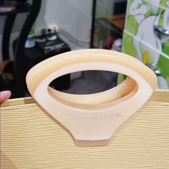 Louis Vuitton Handbags - Louis Vuitton handbag